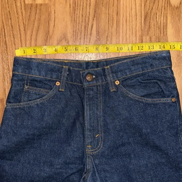 Levi’s Vintage 40509 Dark Straight Jeans Size 31 x 32 USA 100% Cotton Orange Tab